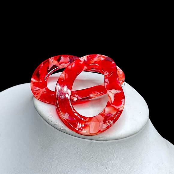 🔥6 Items for $20! Large Vintage Lucite Earrings - Picture 7 of 15